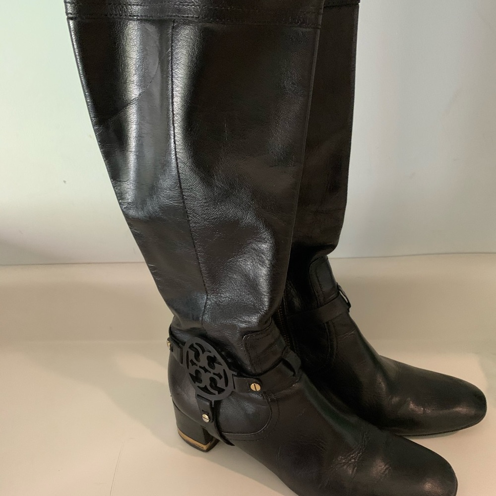 Tory burch boots